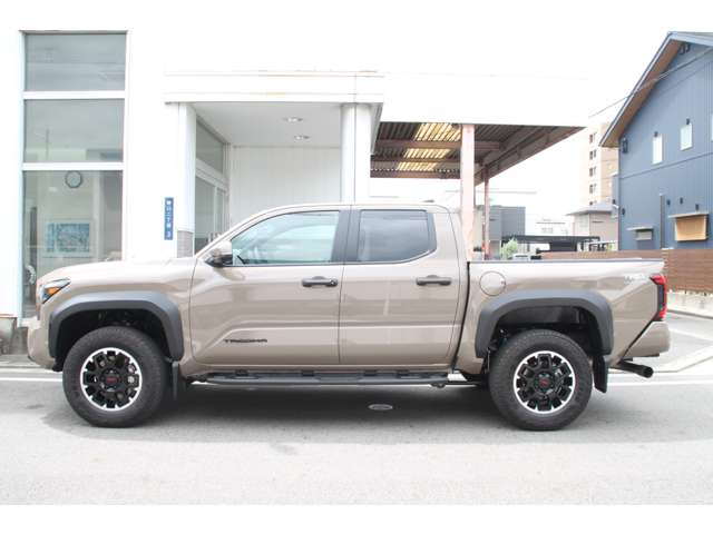 Toyota Tacoma 8
