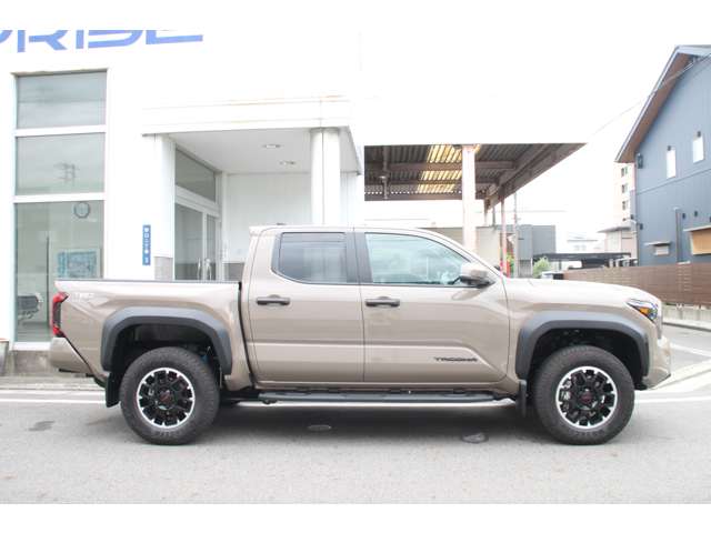Toyota Tacoma 9
