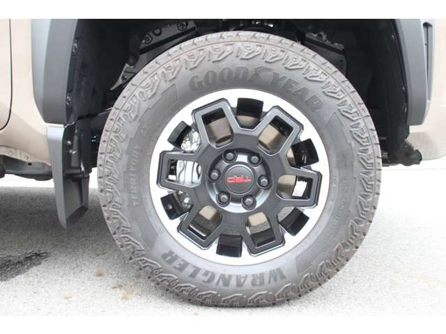 Toyota Tacoma 10