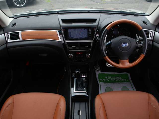 Subaru Exiga Crossover7 6