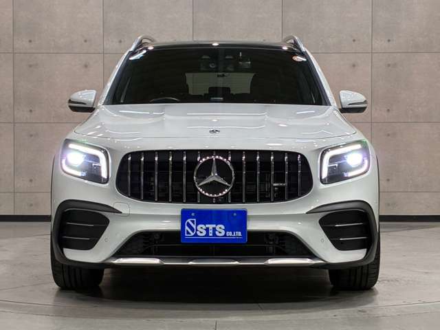 Mercedes-Benz GLB 10