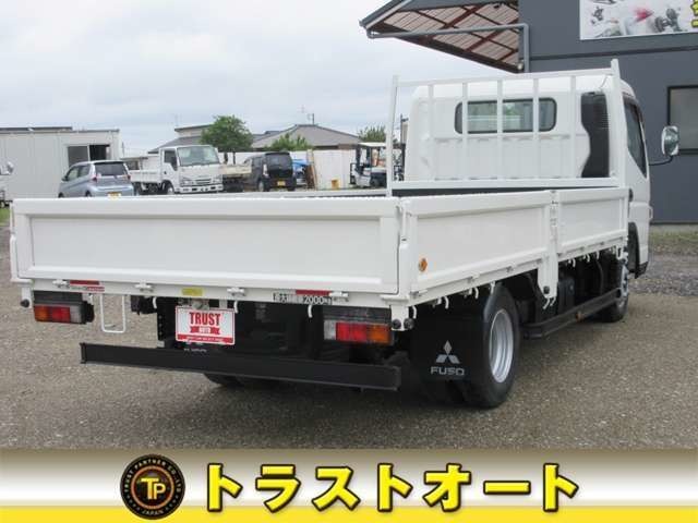Mitsubishi Fuso Canter 12