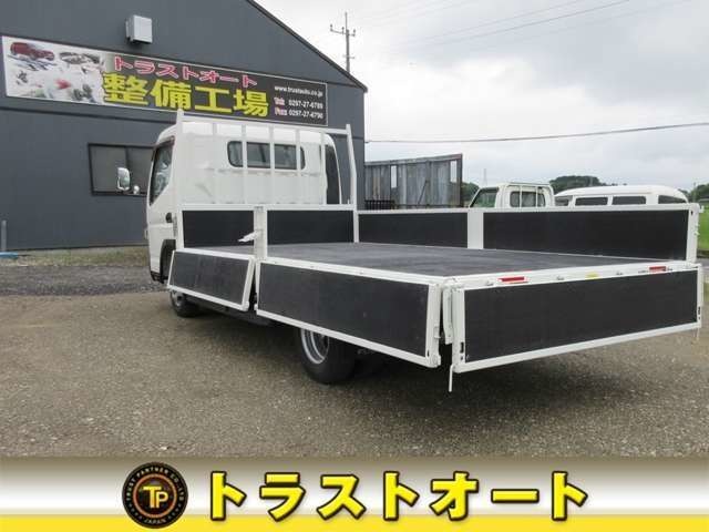 Mitsubishi Fuso Canter 5