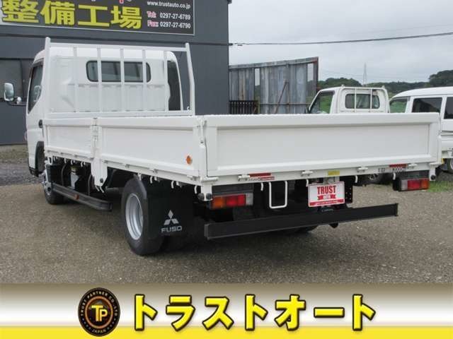 Mitsubishi Fuso Canter 10