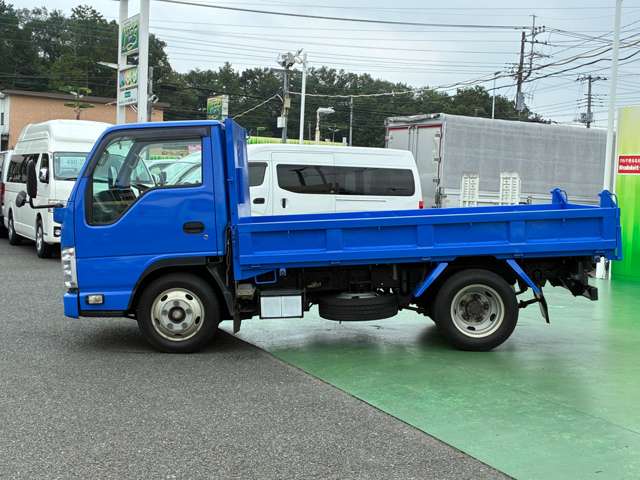 Isuzu Elf 2