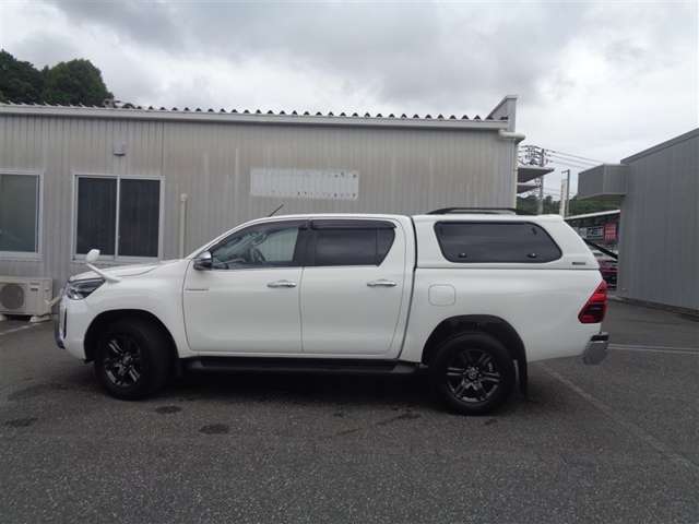 Toyota Hilux 3