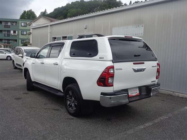 Toyota Hilux 4
