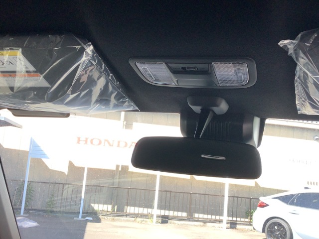 Honda N-VAN 12