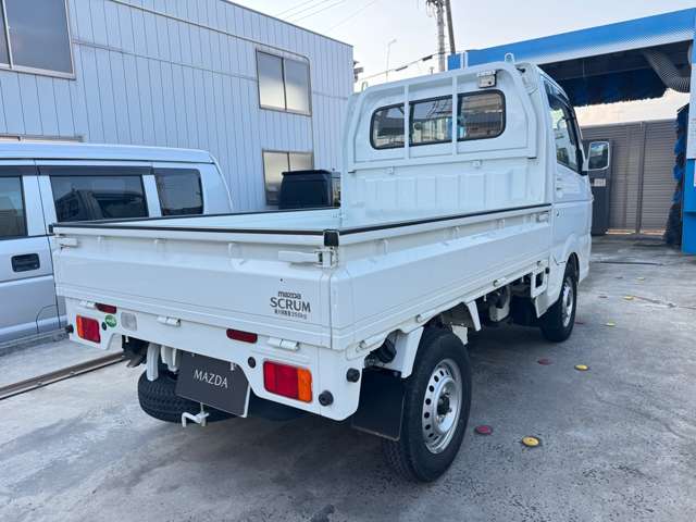 Mazda Scrum Truck 6
