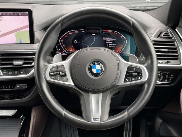 BMW X4 8