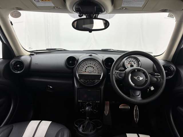 MINI Crossover 2