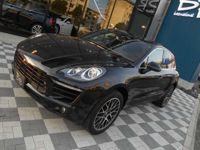 Porsche Macan 9