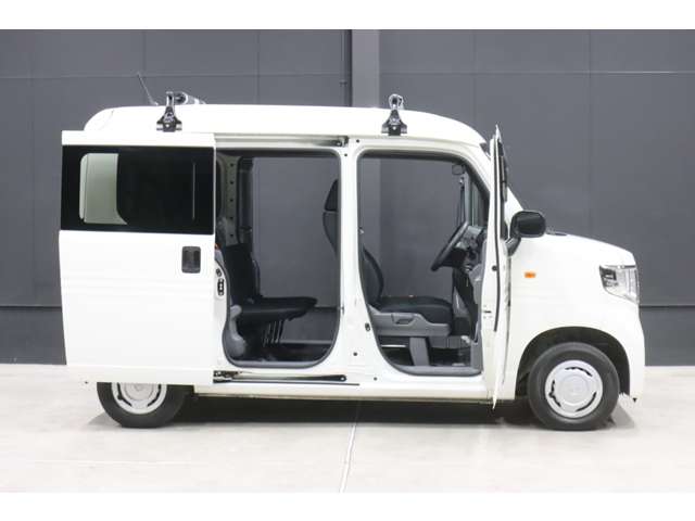 Honda N-VAN 11