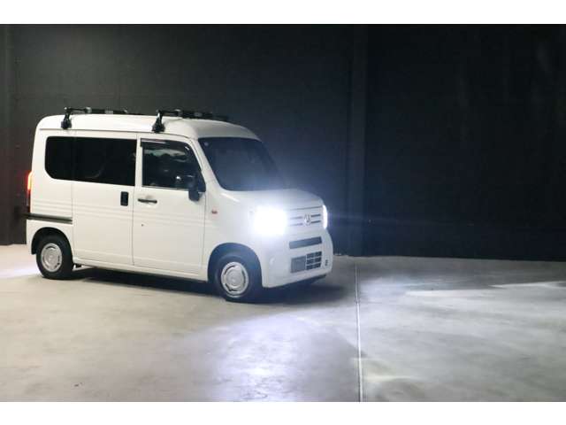 Honda N-VAN 8