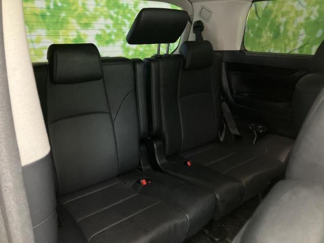 Toyota Vellfire 8