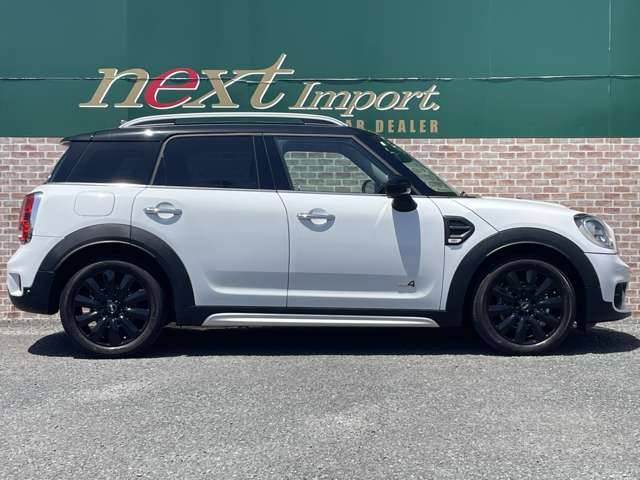 MINI Crossover 12