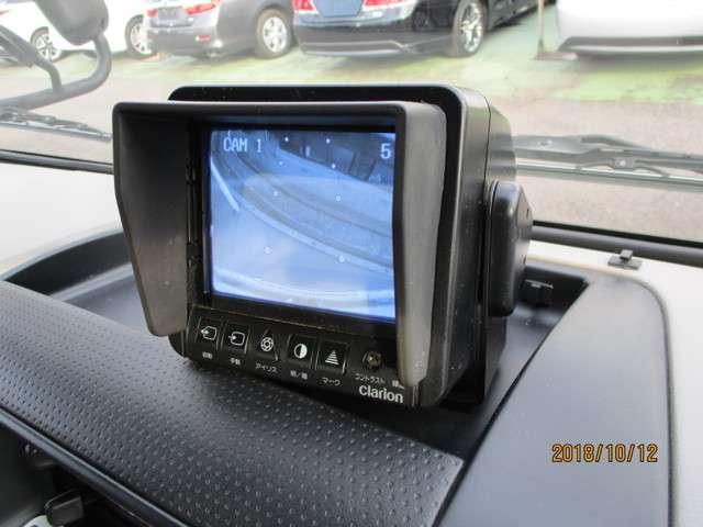 Hino Dutro 10