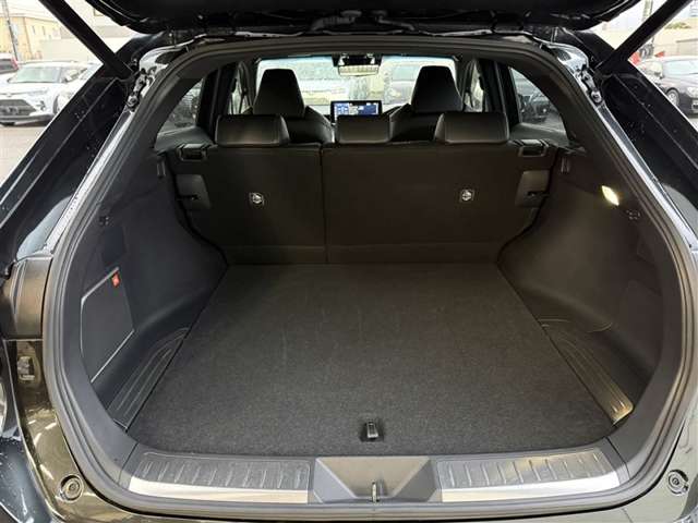 Toyota Harrier 5