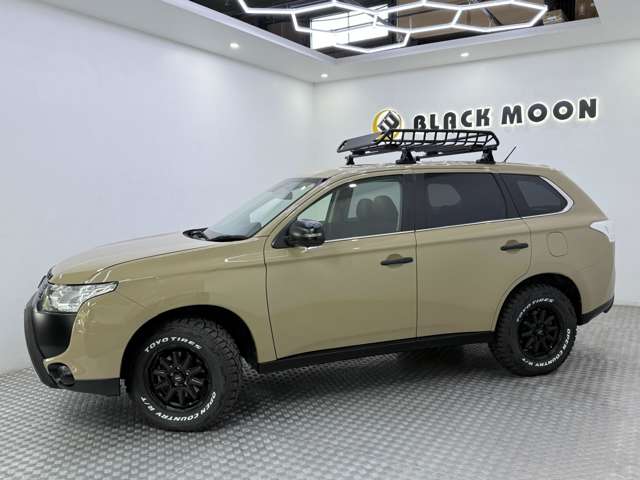 Mitsubishi Outlander PHEV 8