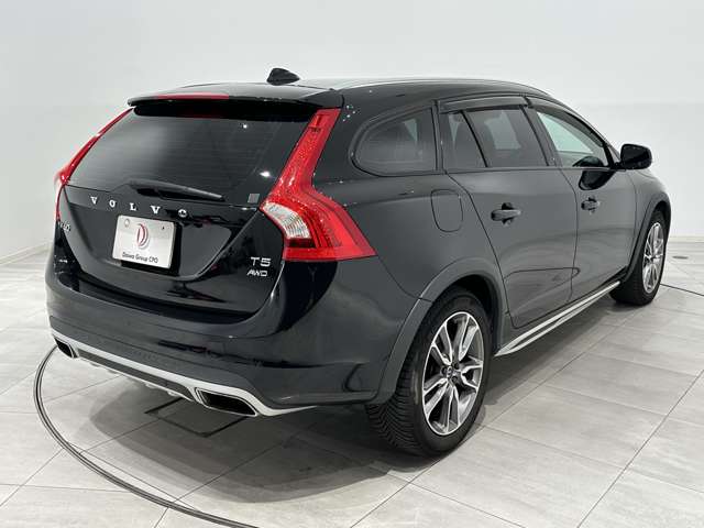Volvo V60 Cross Country 6