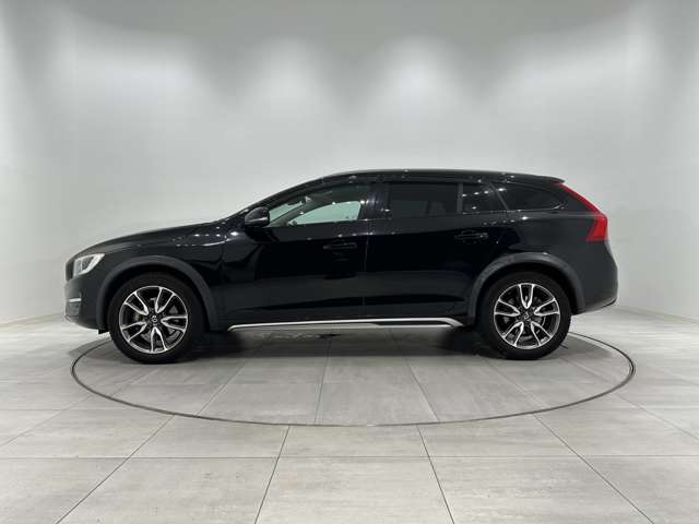 Volvo V60 Cross Country 10