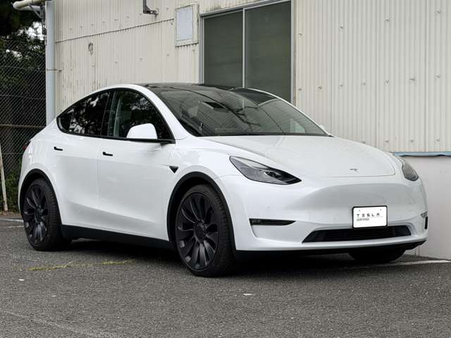 Tesla Model Y 11
