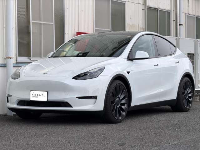 Tesla Model Y 6