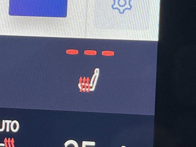 Lexus LBX 8