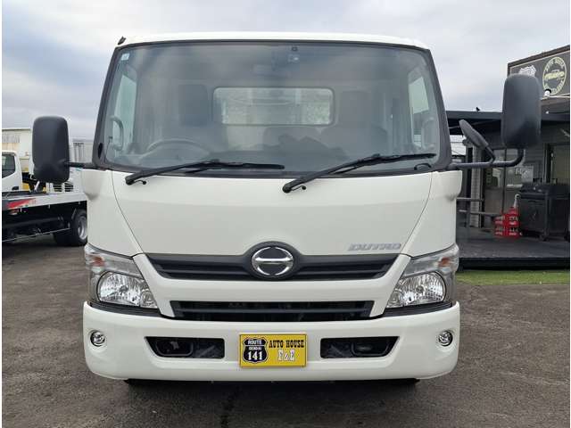 Hino Dutro 2