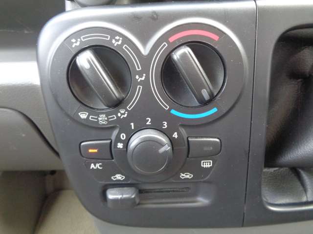 Suzuki Every 12