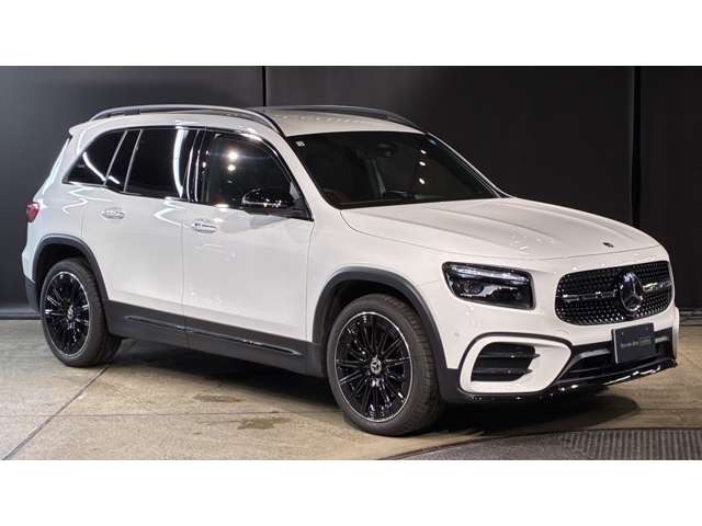 Mercedes-Benz GLB 4