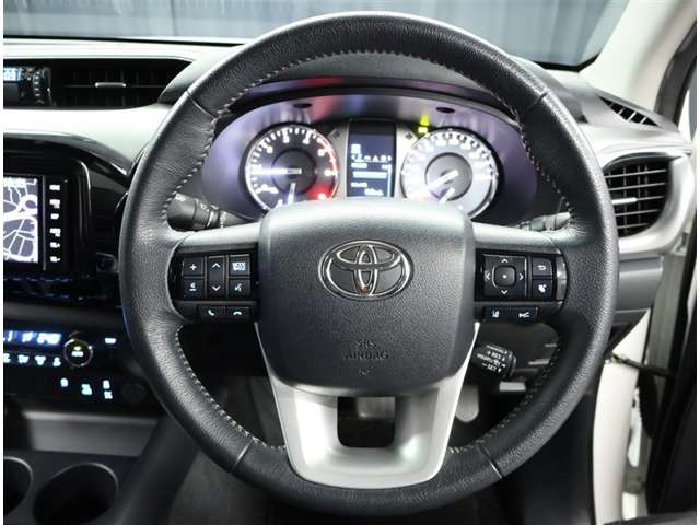 Toyota Hilux 12