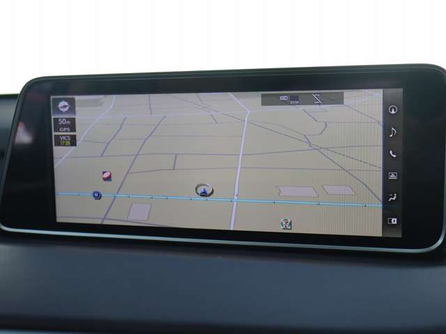 Lexus RX 9