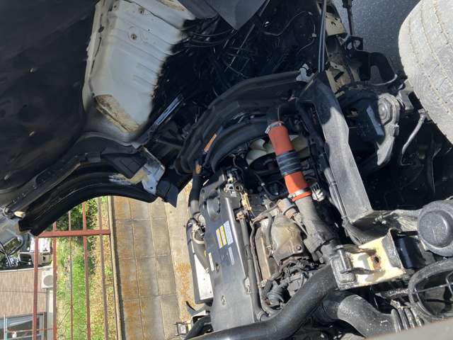 Isuzu Elf 9