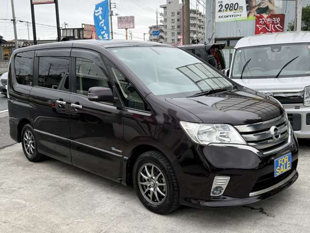 Nissan Serena 3