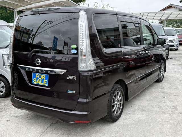 Nissan Serena 6