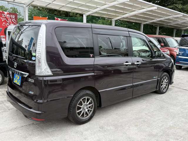 Nissan Serena 9