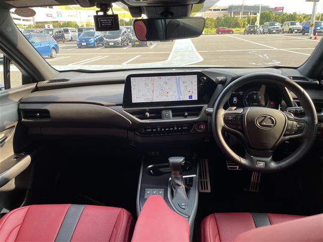 Lexus UX 2