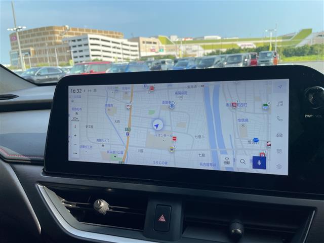 Lexus UX 3