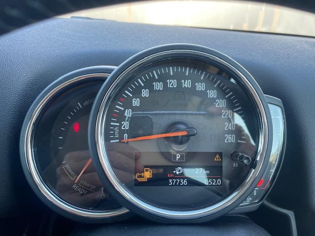 MINI Crossover 11