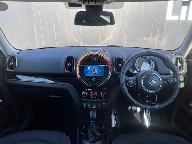 MINI Crossover 7