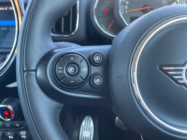 MINI Crossover 9