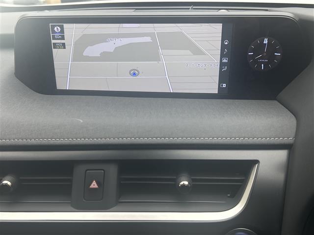 Lexus UX 3