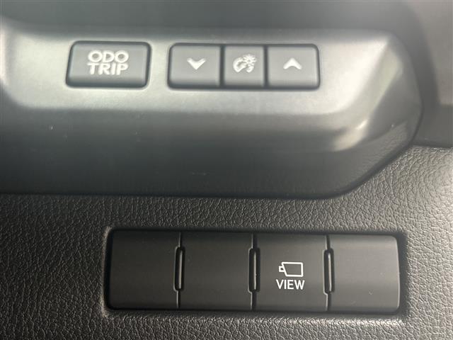 Lexus UX 10