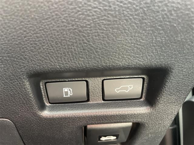 Lexus UX 11