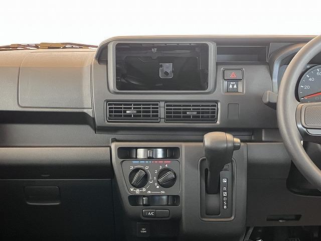 Daihatsu Hijet Deck Van 12