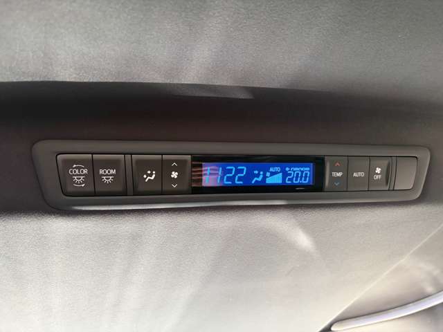 Toyota Alphard 11