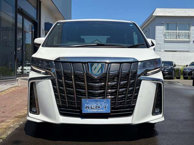 Toyota Alphard 2