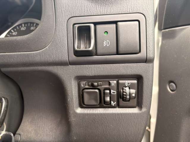 Suzuki Jimny 4