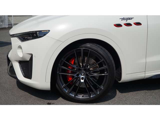 Maserati Levante 9